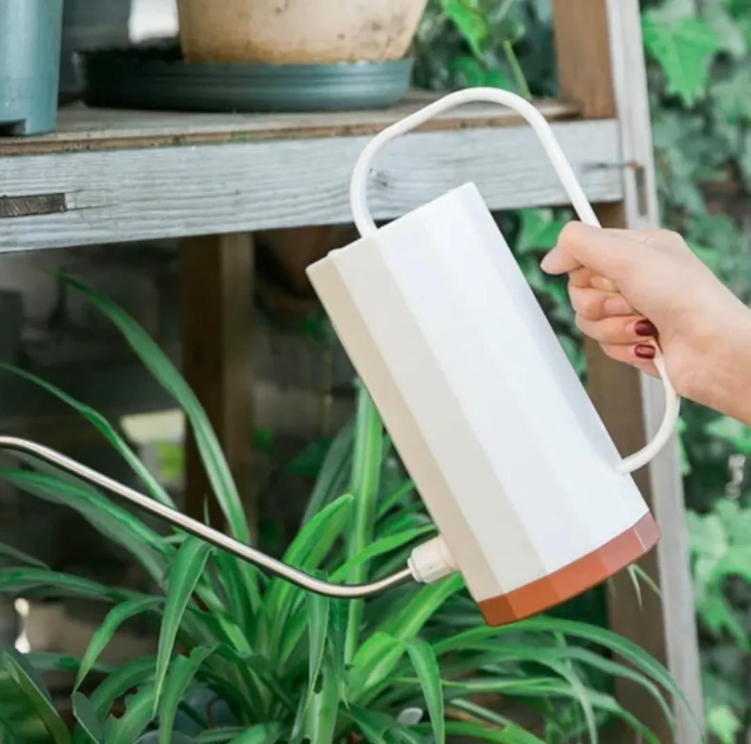 Modern Watering Can (plastic) with Long Spout, 1.2L